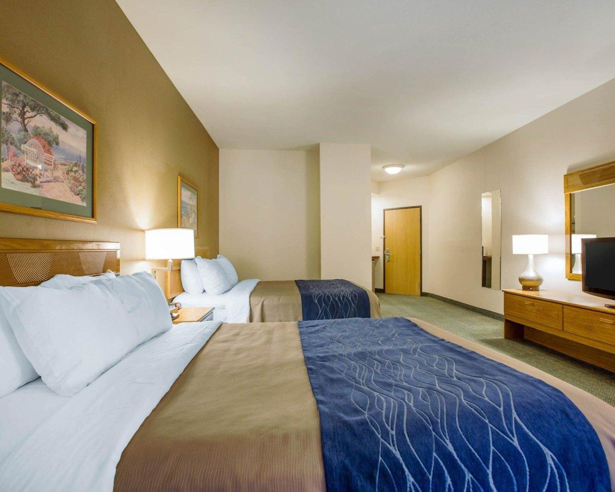 Comfort Inn Marina On The Monterey Bay Экстерьер фото